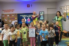 2025-10-08_0011