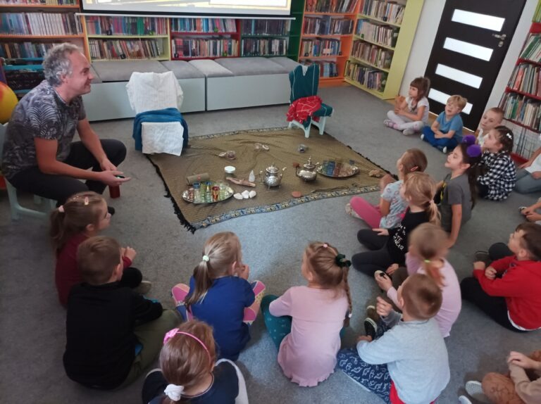 WARSZTATY EDUKACYJNE „AFRYKA KAZIKA” DLA PRZEDSZKOLAKÓW