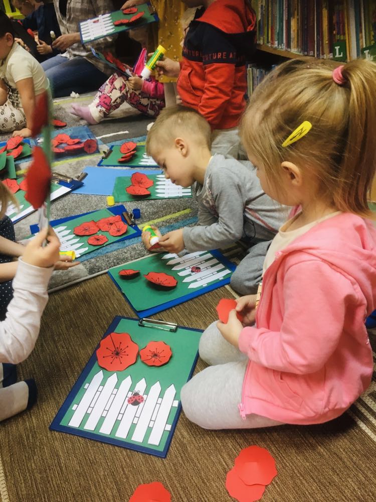 PIERWSZA WIZYTA GRUPY JEŻYKÓW