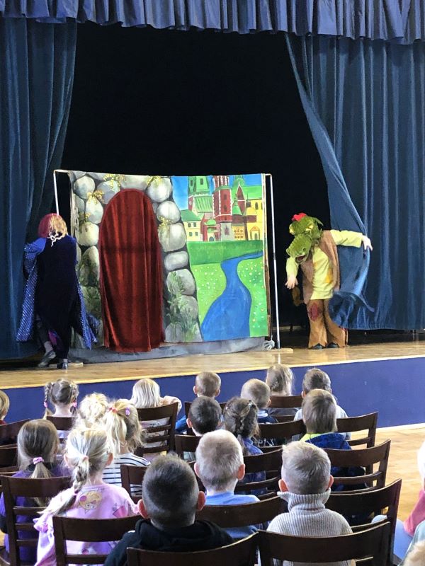 TEATRZYK „OPOWIEŚĆ O SMOKU WAWELSKIM”